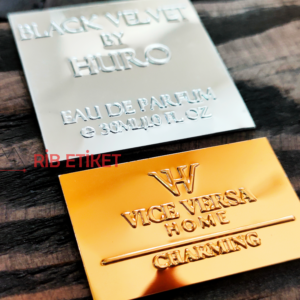 Kabartmalı Metal Şişe Etiketi